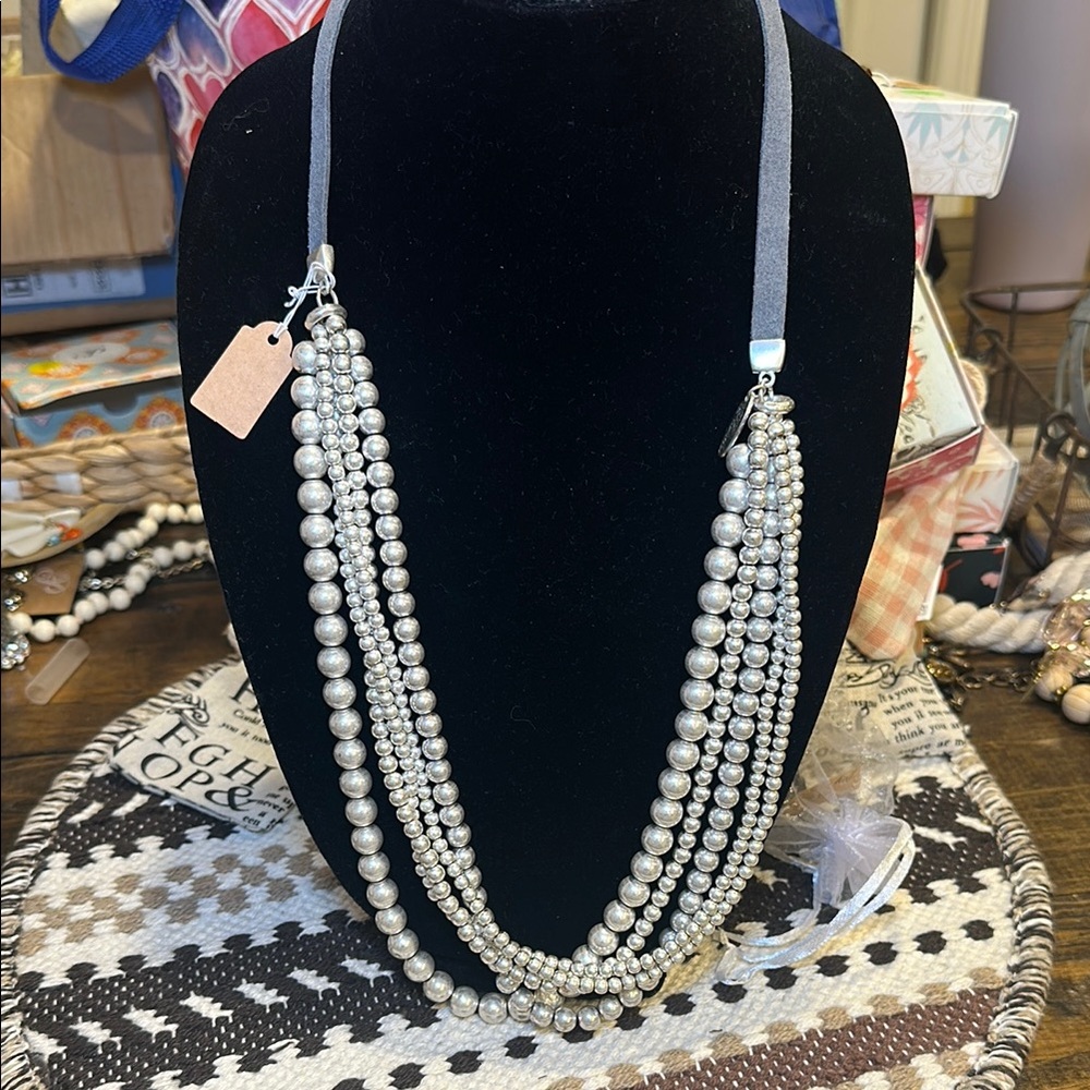 Elegant Silver Pearl Necklace